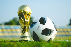 世界杯2026-北非铁骑踏南美，2026世界杯F组突尼斯碾压智利，卢卡库王者降临
