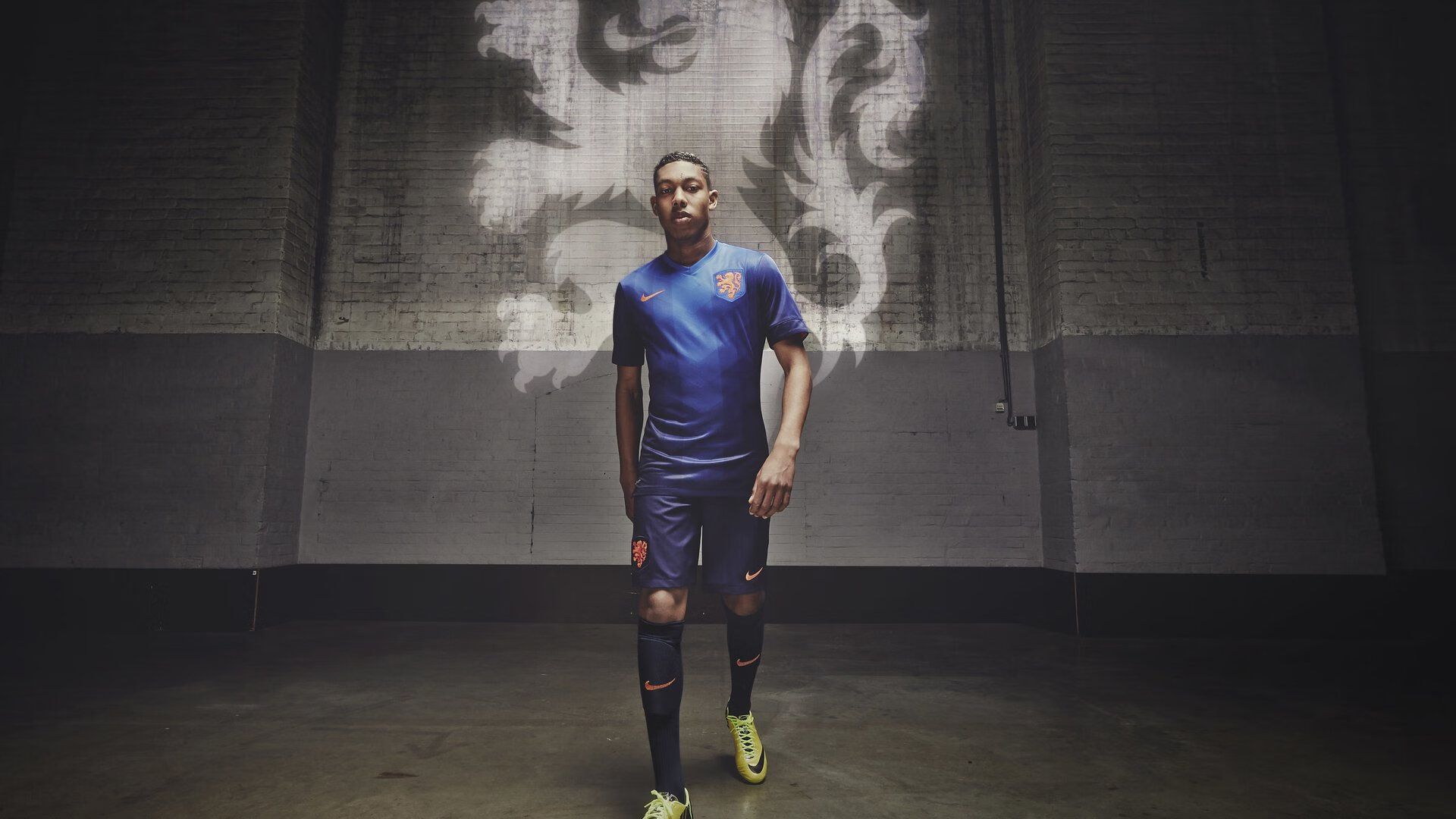 伊布爆发，哥伦比亚强势晋级爱尔兰，绿茵场上的文明碰撞与民族寓言