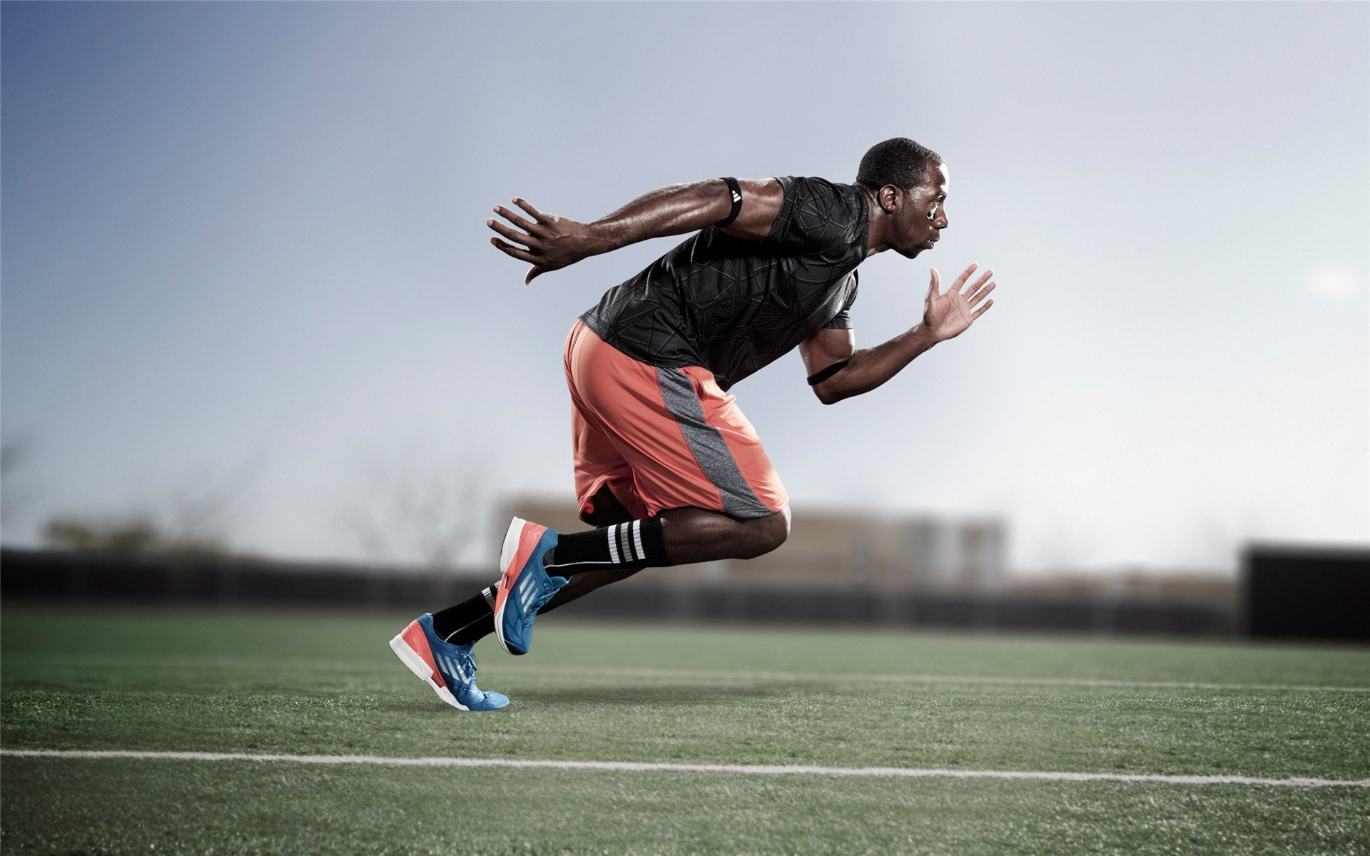 尼克斯冲垮雄鹿，哈利伯顿在2026世界杯接管比赛，篮球世界的权力交接