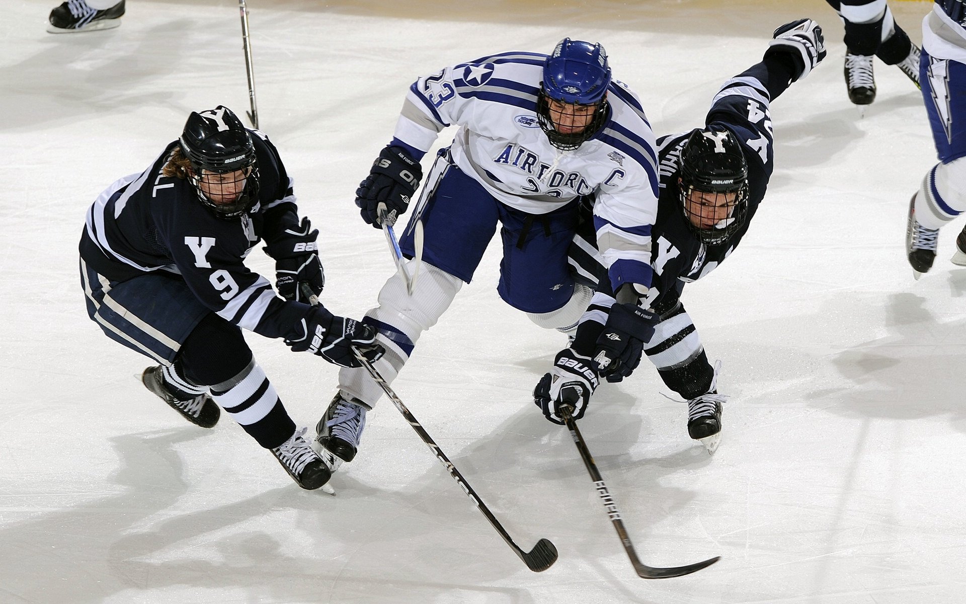 维尼修斯一剑封喉,巴拉圭强势拿下伊朗背后的南美足球密码